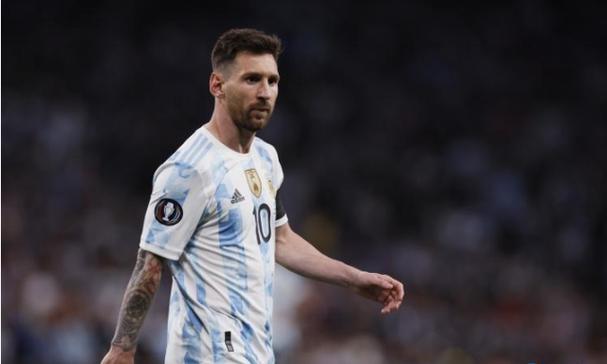 刘强东请全职骑手吃肯德基